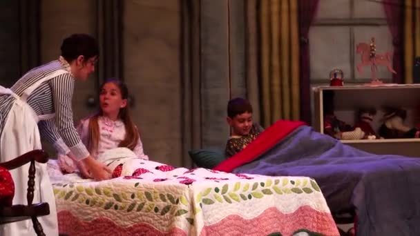 美国-2015 年 7 月 11 日: 学生和教师表现阶段